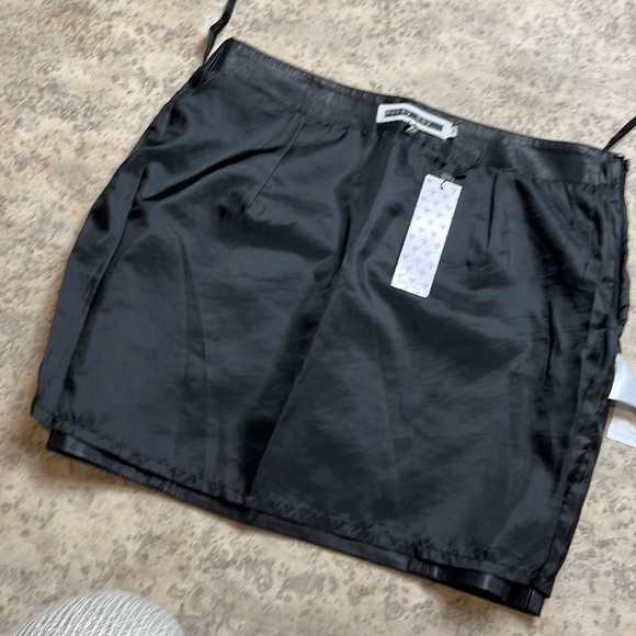 Noisy May Vegan Skirt - Picture 3 of 6